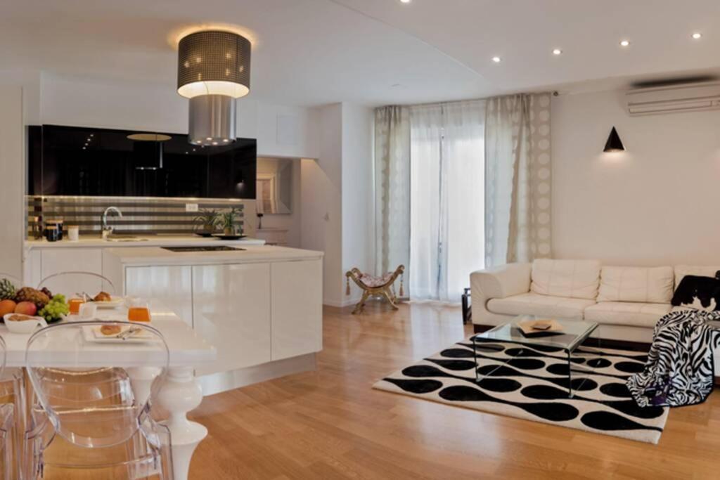 Ensidia Luxury Suite Split Dış mekan fotoğraf